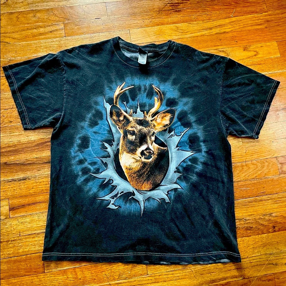 Vintage deer tie-dye